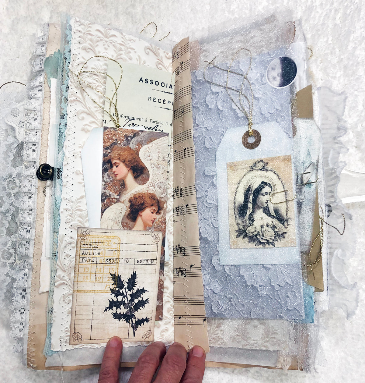 Winter Junk Journal | Glittery Green with Lace & Angels