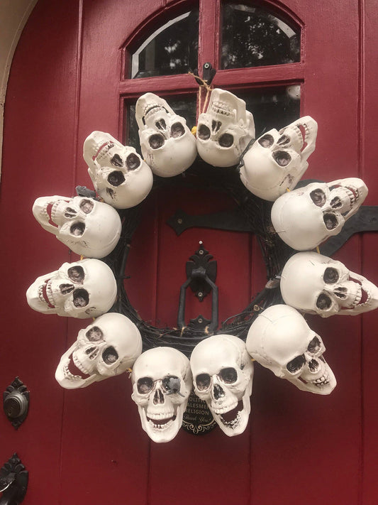 DIY Skull Wreath