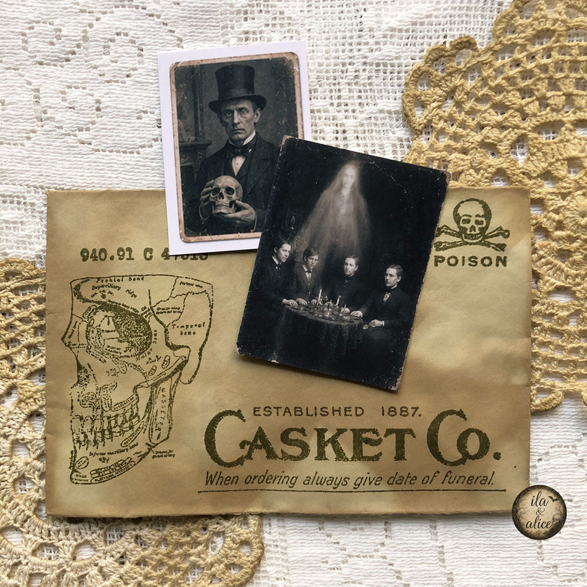 Welcome to The Haunted Desk🕯️